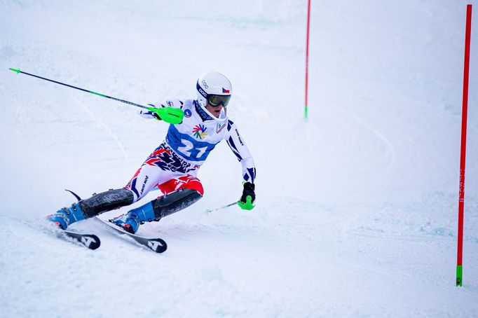 Jiří Hartig ve druhém kole kombinace (slalom).