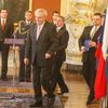 Miloš Zeman jmenuje Bohuslava Sobotku premiérem