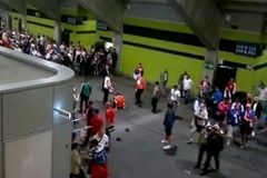 VIDEO Ruští fanoušci řádili, UEFA již vyšetřuje svaz