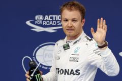 Rosberg vyhrál kvalifikaci F1 v Číně, Hamilton byl poslední