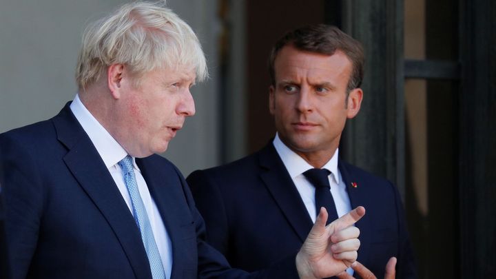 "Neurážejte nás, Severní Irsko je naše," reagují Britové na slova prezidenta Macrona; Zdroj foto: Reuters