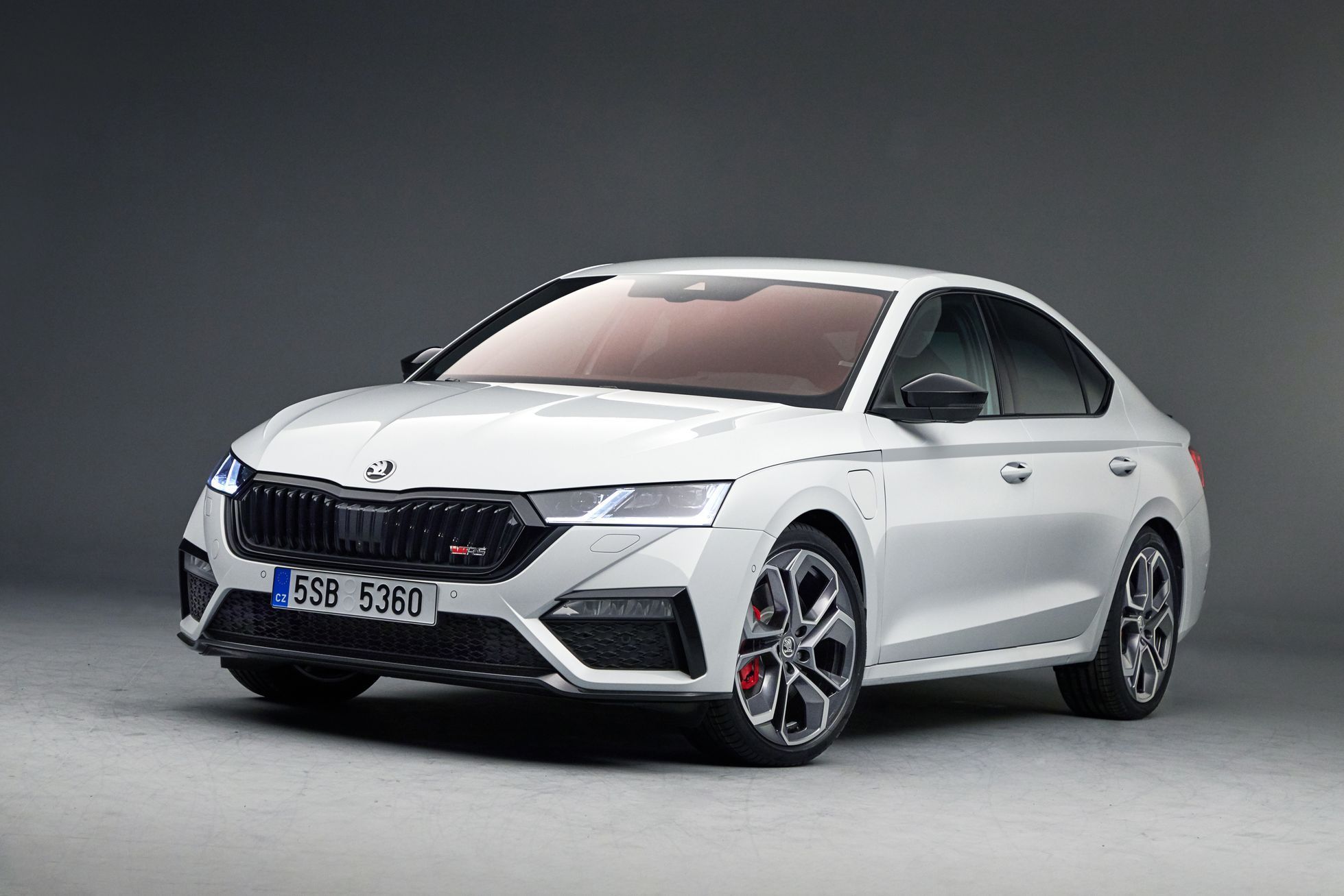 Skoda octavia rs 2020 2023. Skoda Octavia RS 2020. Škoda Octavia RS 2022. Шкода RS 2021.