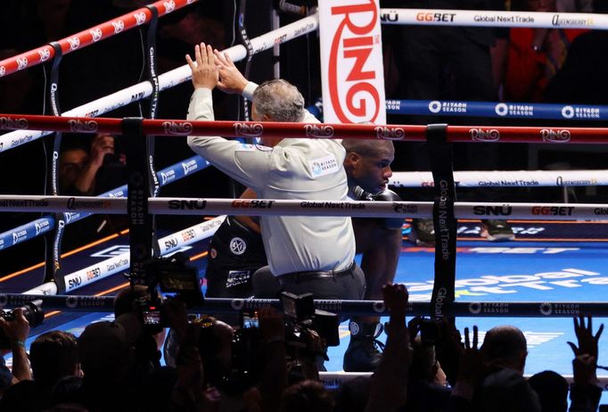 Olexander Usyk versus Daniel Dubois