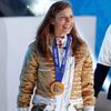 Eva Samková se zlatou medailí