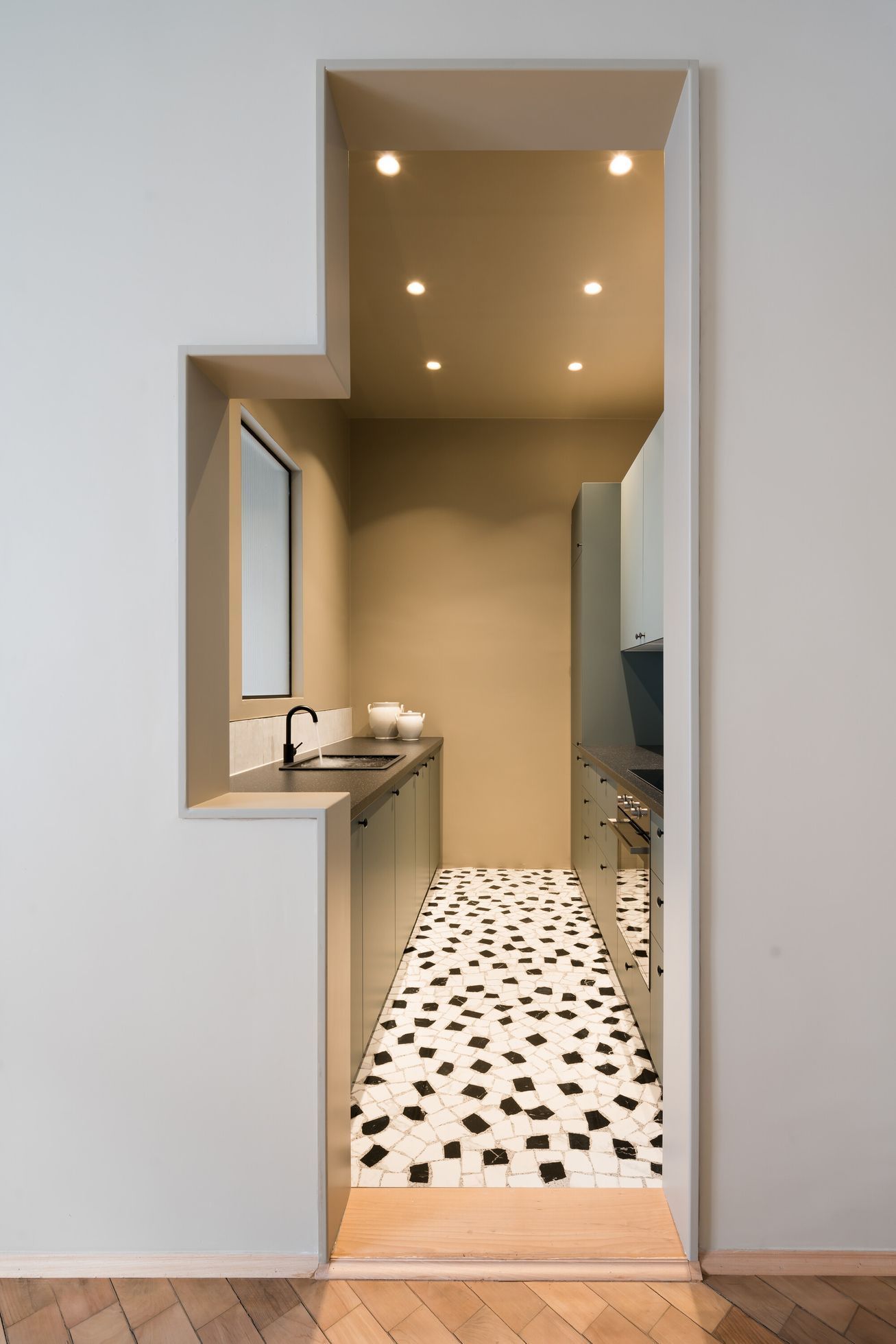 Byt stupňovitých rozměrů