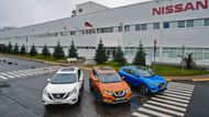 Nissan vyráběl v Petrohradu tři SUV - Qashqai, X-Trail a Murano. Po ruské invazi na Ukrajinu ale produkci zastavil a ruský trh opustil, teď prodal i továrnu a svou centrálu v Moskvě výzkumnému institutu NAMI.