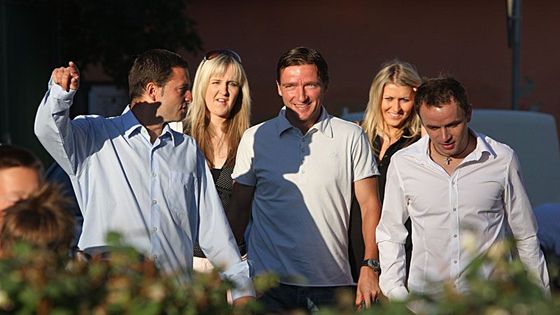 Šmicer a Šenkeřík u zápisu. Vítali prvňáčky ve škole