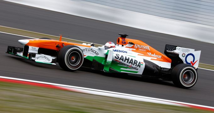 Force India Formula One driver Paul di Resta of Britain steers his car during the first practice session of the German F1 Grand Prix at the Nuerburgring racing circuit Ju