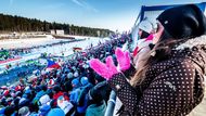 V našlapané Vysočina areně a podél přilehlých běžeckých tratí sledovalo po tři dny závody Světového poháru rekordních 100 400 fanoušků,...