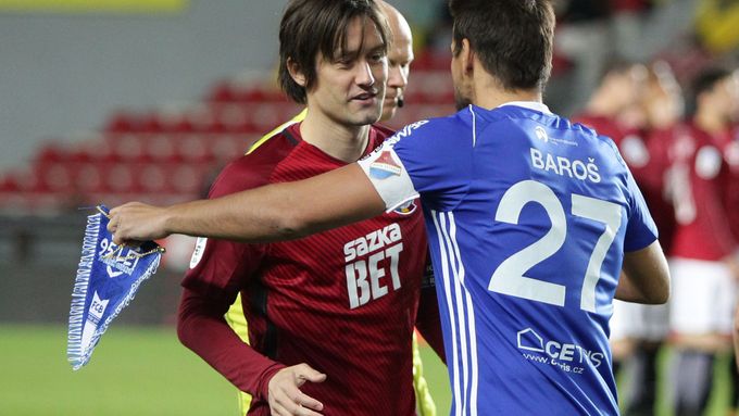 Dvě legendy svých klubů - Tomáš Rosický a Milan Baroš.