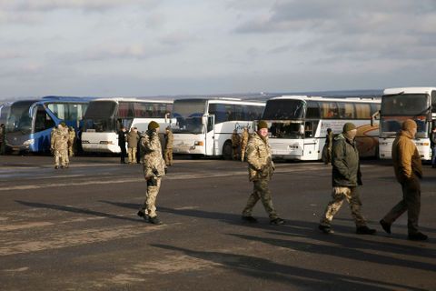 Ukrajinci a proruští separatisté si na Donbasu vyměnili zajatce