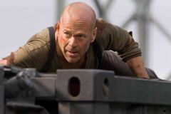 Bruce Willis a lustr z Bydžova, hvězdy akčního trháku