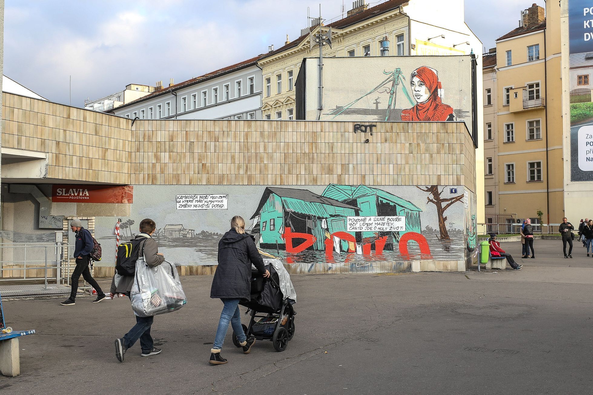 Výtvarnice Toy_Box vytvořila mural / graffiti na Florenci - Tváře klimatické změny, klima, Člověk v tísni