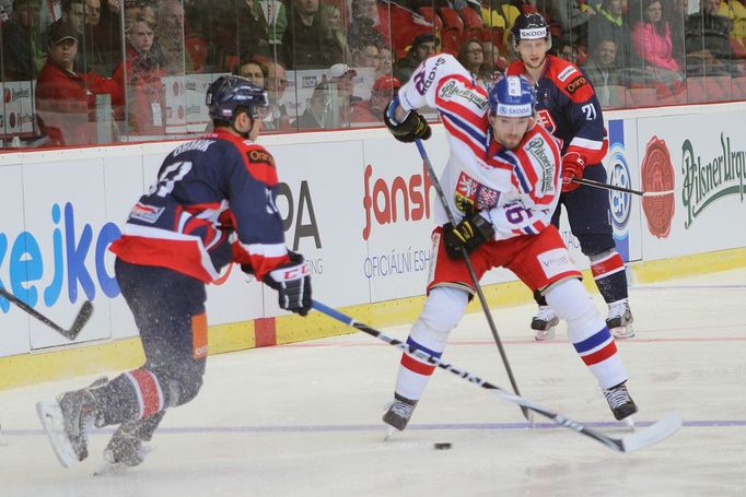 EHCh, ČR - Slovensko: Michal Birner (16) - Dominik Graňák (51) a Radoslav Tybor (21)