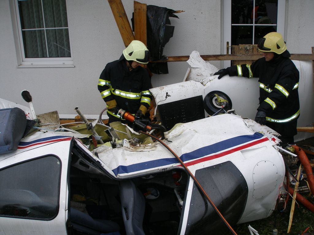 Letoun naboural do hotelu