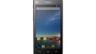 Huawei G520 - levné čtyř jádro pouze pro Čínu Pouze na čínském trhu bude v prodeji levný, ale výkonný telefon Huawei G520. Telefon je vybaven 4,5 palcovým displejem s zatím neznámým rozlišením (spekuluje se o WVGA) a 5 megapixelovým fotoaparátem. O výkon se bude starat čtyřjádrový procesor taktovaný na frekvenci 1,2 GHz. Velikost operační paměti RAM je 512 MB. Cena telefonu v přepočtu na koruny by se měla pohybovat kolem 4 300 Kč.
