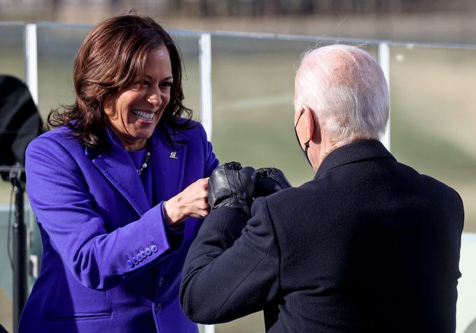 Viceprezidentka USA Kamala Harrisová a prezident Joe Biden po inauguraci.