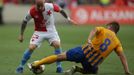 Miroslav Stoch a Tomáš Jursa v ligovém zápase Slavia - Opava.