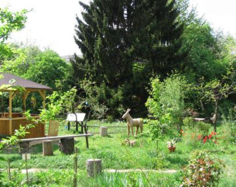 Víkend otevřených zahrad 9. &#8211; 10.6. 2012 - Přírodní zahrada u smrku