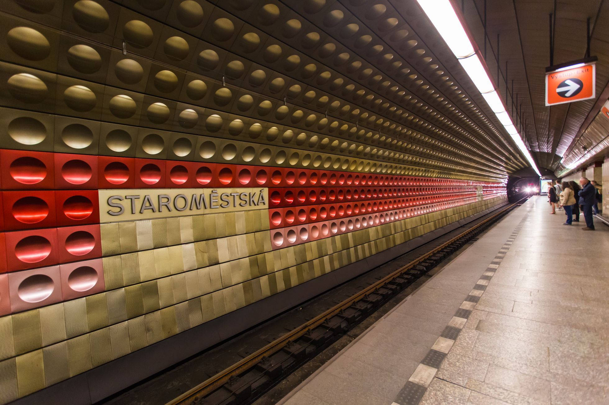 metro, umění, Staroměstská