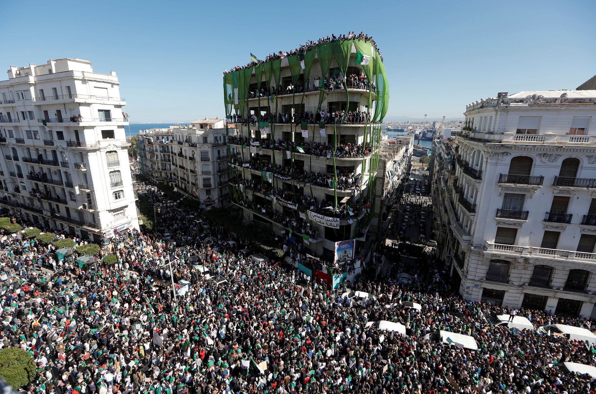 Demonstrace v Alžírsku