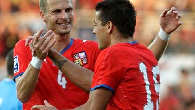 Foto: Česko - San Marino 7:0 aneb paráda Baroše a tvrdé souboje