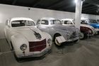 Výstava začíná u nejstarších modelů Aero Minor a Škoda Tudor.