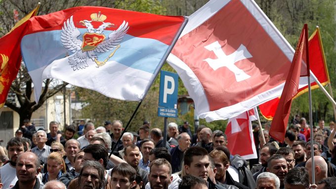 Demonstrace proti NATO v Černé Hoře.