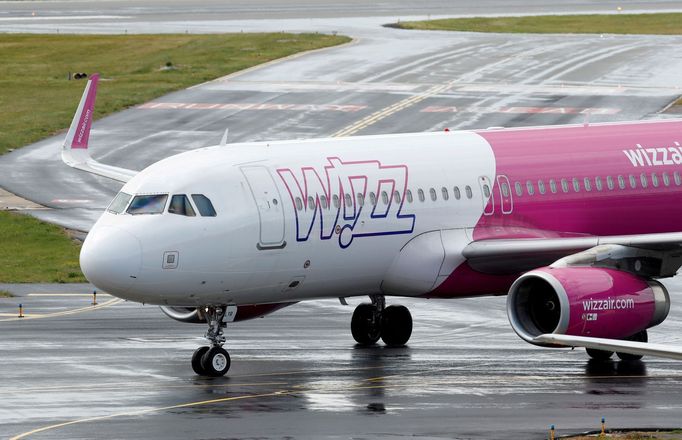 Letoun Airbus A320 maďarských aerolinek Wizz Air, ilustrační foto.