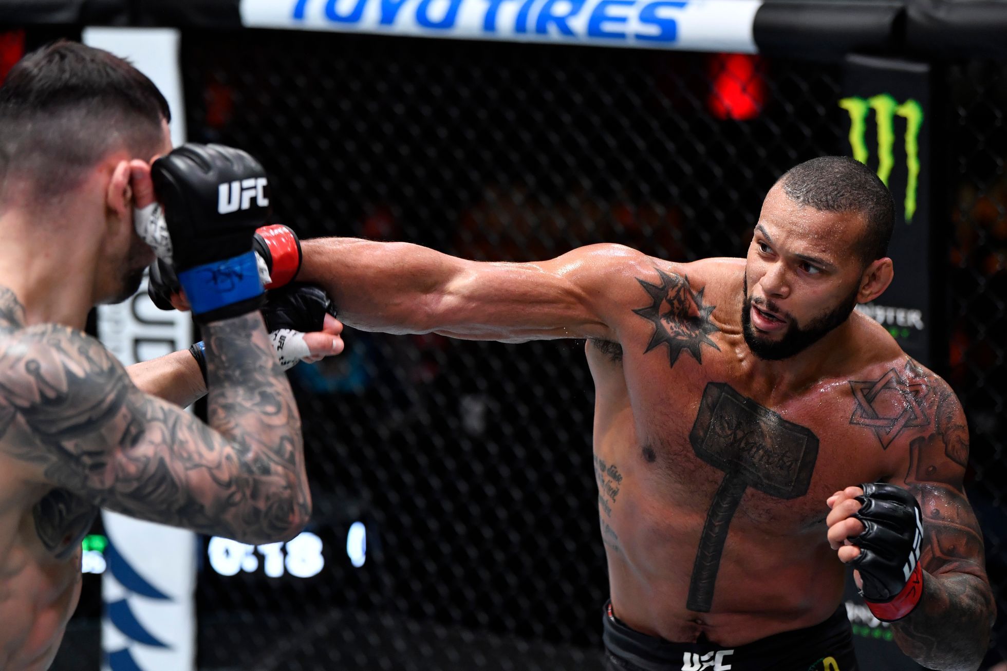 MMA: UFC 259