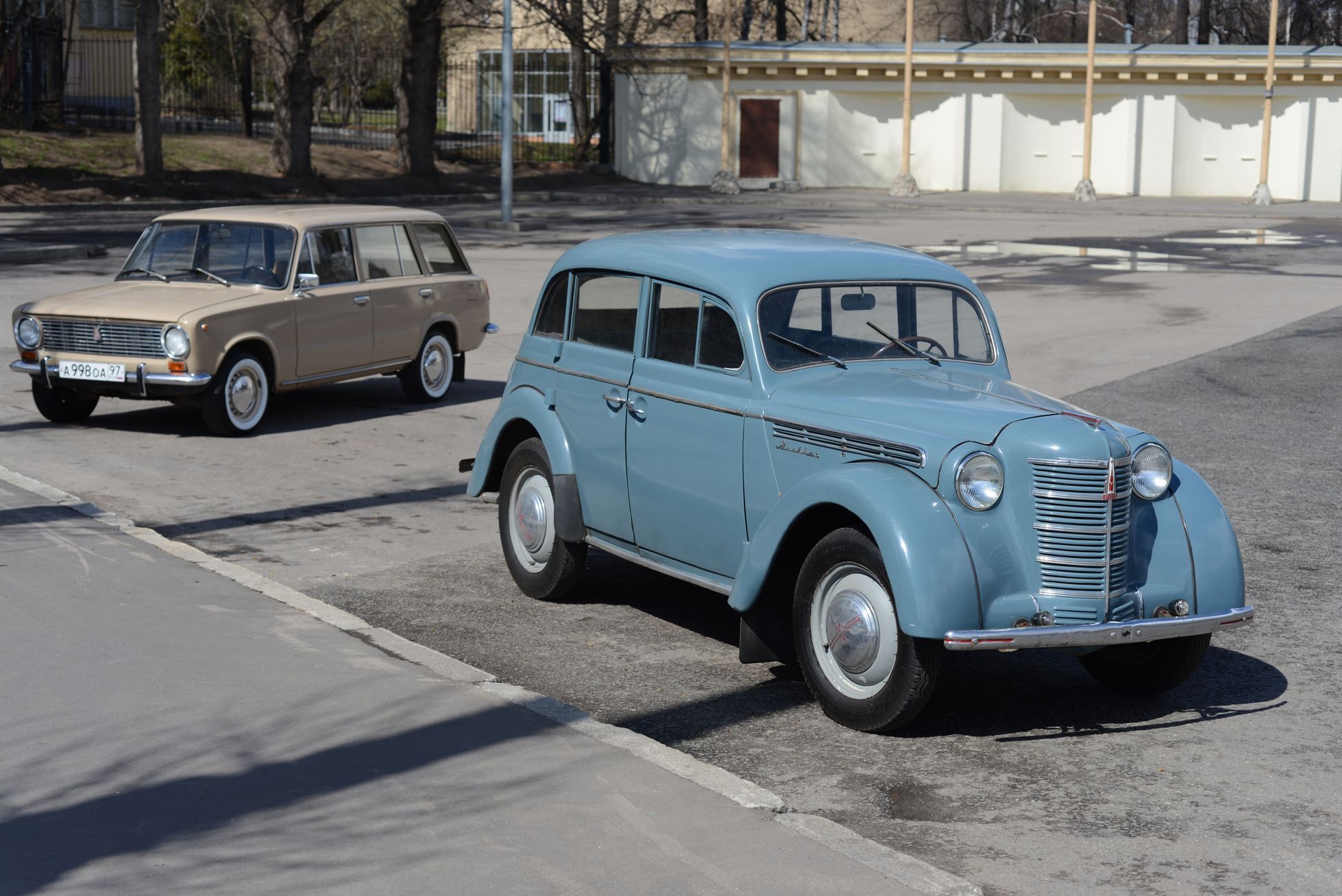 Moskvič 400-420