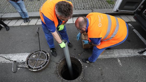 V Praze začíná pravidelná deratizace kanalizace. Jak probíhá, na to se podívejte v galerii.