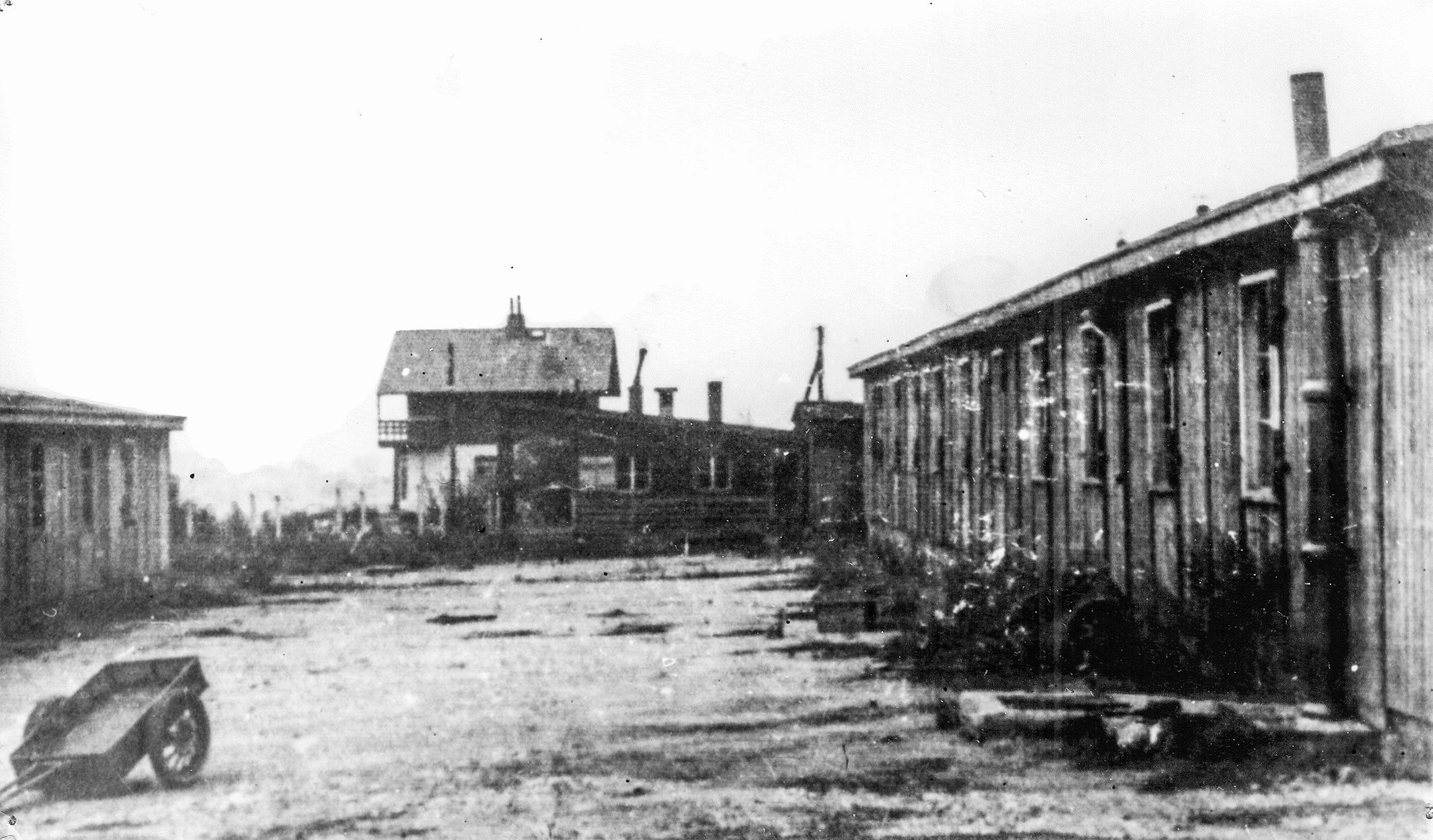 Koncentrační tábor Hradištko a neznámý příběh španělských vězňů, Koncentrační tábor Hradištko, Koncentrační tábor, Benešovsko, historie, Magazín