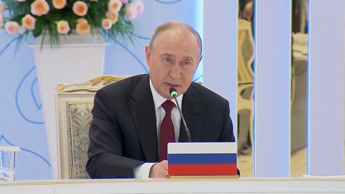 Ruský prezident Vladimir Putin se zamotal do výhrůžek o své údajně nejlepší a nejnovější zbrani.