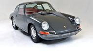 Porsche 912 (1965-1969). Šlo o základní model, jakousi alternativu k luxusnímu 911. Auto poháněly čtyřválce s objemy 1,6 a 2,0 litru. Vůz byl tak úspěšný, že jeho prodeje předčily model 911.