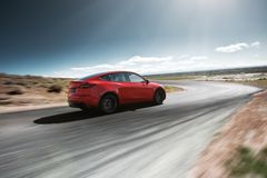 Nádech před epidemií: Tesla v prvním čtvrtletí letošního roku zvýšila prodej o 40 %