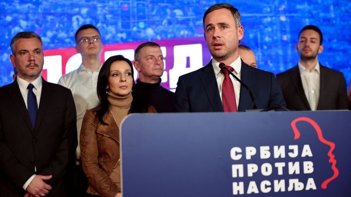 Lídři srbské opozice drží protestní hladovku. Žádají opakování voleb, mluví o podvodu