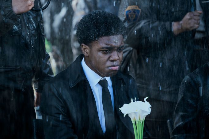 Iman Marson jako Lucas.