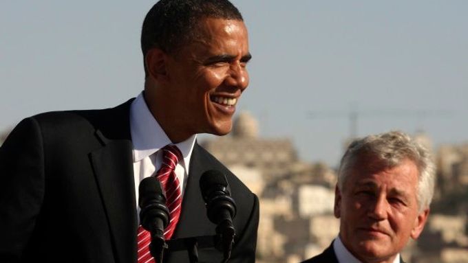 Hagel a Obama 22. července v Ammánu