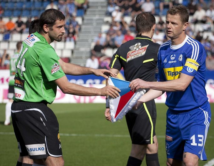 GL: Sigma - Jablonec (předávání vlajek)