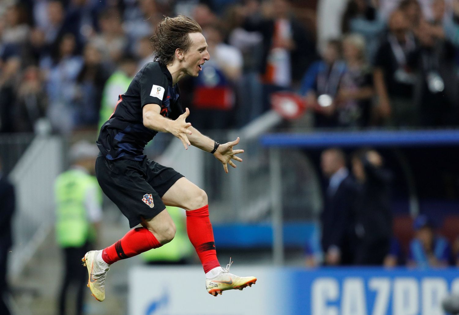 Luka Modrič slaví po semifinále MS 2018 Chorvatsko - Anglie