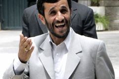 Unést Ahmadínežáda? Proč ne, říká izraelský ministr