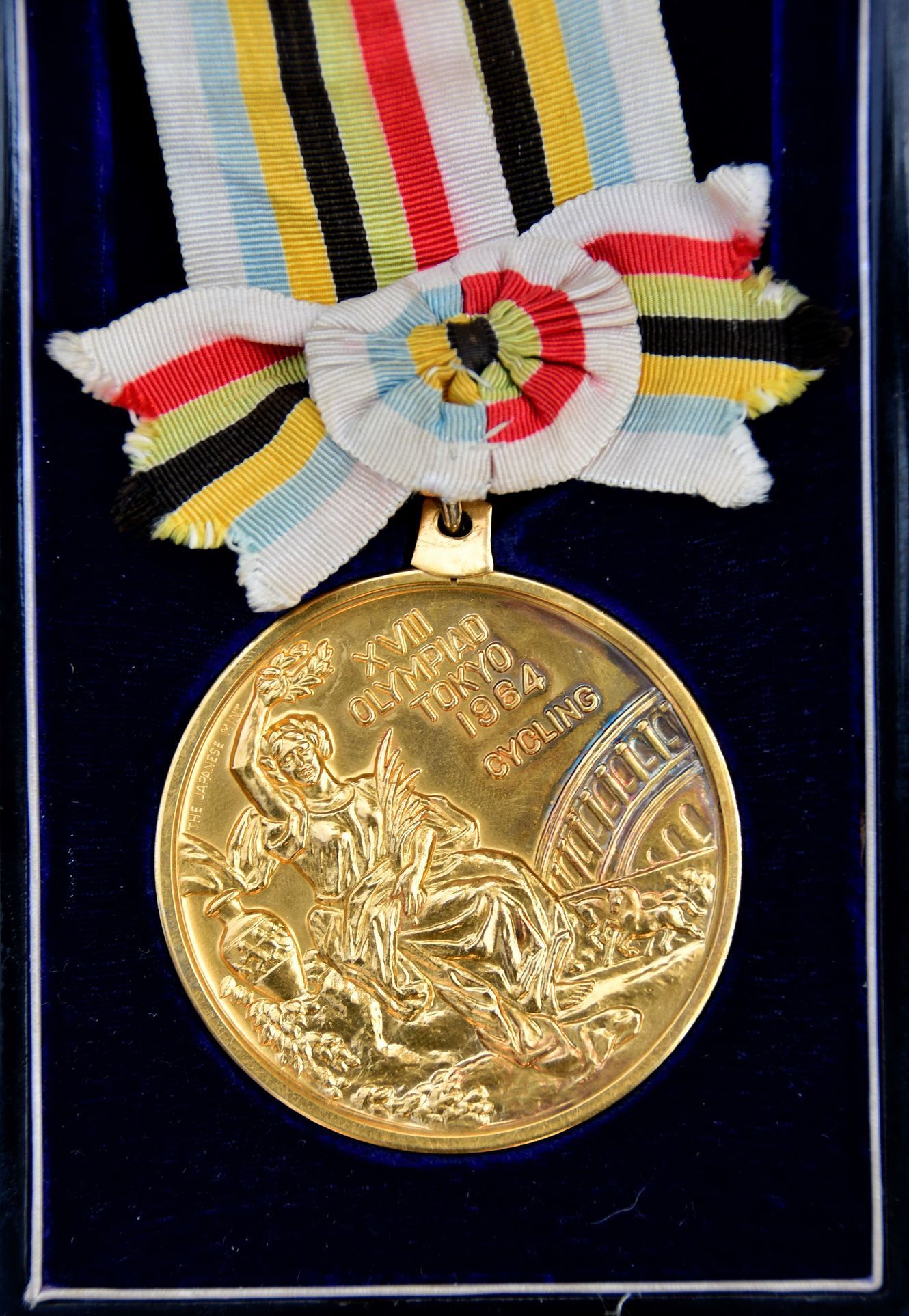Zlatá medaile dráhového cyklisty Jiřího Dalera z Tokia 1964