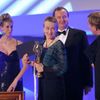 Tereza Boučková přebírá Cenu Sazky