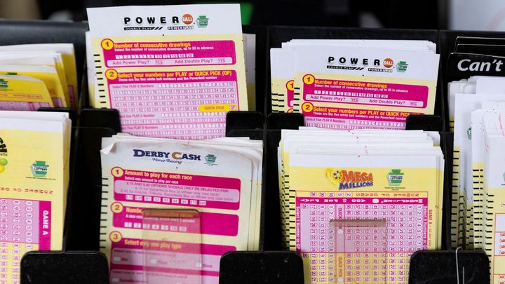 V americké loterii Powerball padl rekordní jackpot 2,04 miliardy amerických dolarů; Zdroj foto: Reuters