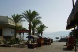 Tiberias - Vyhlášené letovisko s nádhernými scenériemi a luxusními hotely u Galilejského jezera zůstalo prázdné.