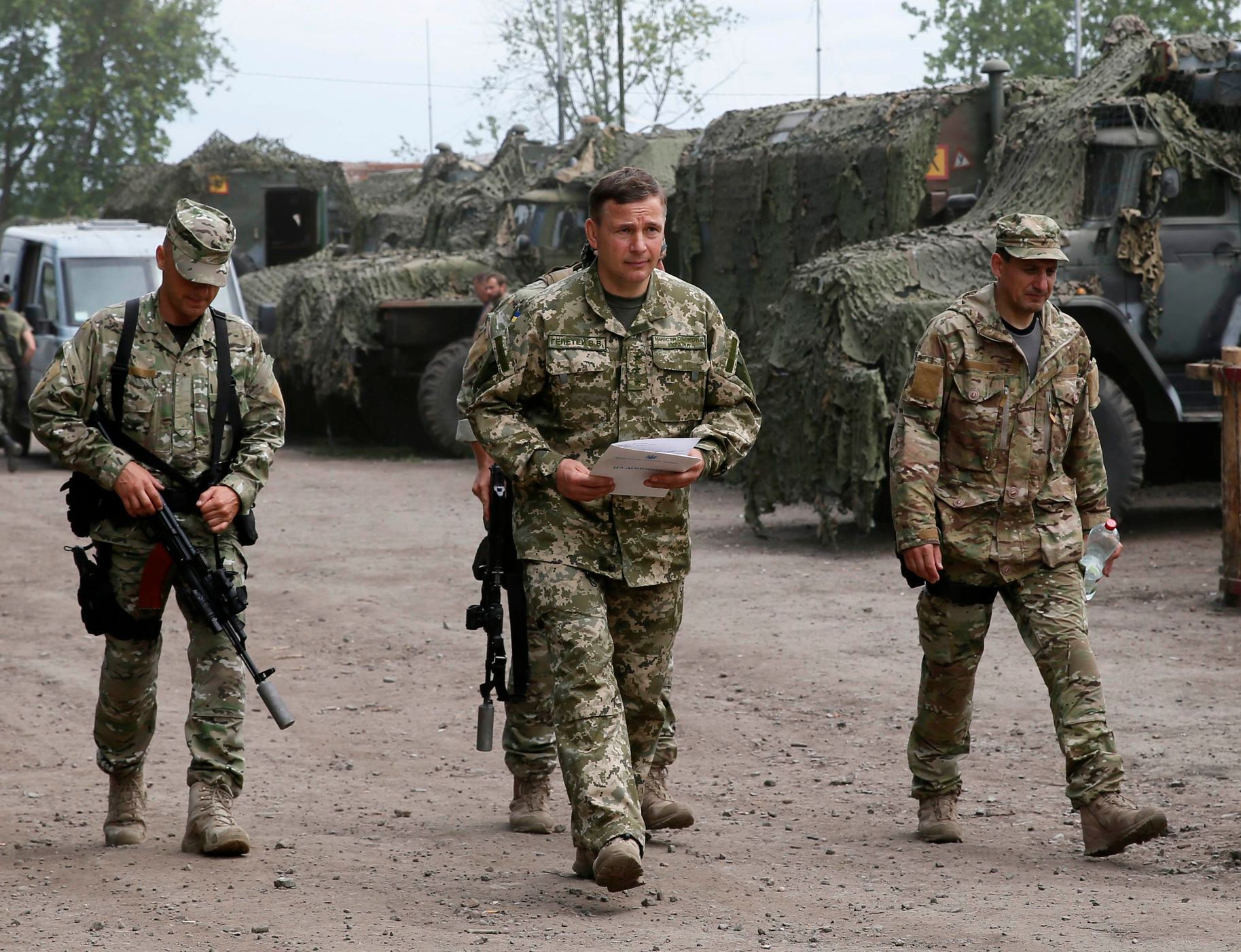 ukrajina - základna - slavjansk - ministr obrany