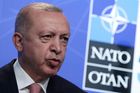 Na co myslí Erdoğan? NATO