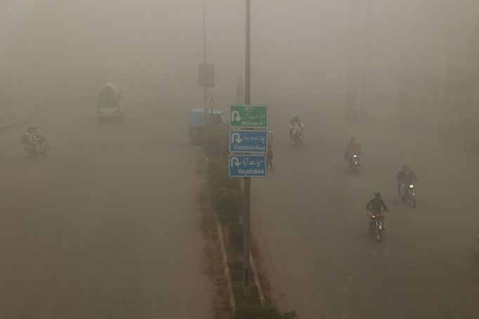 Smog v Pákistánském městě Multán.