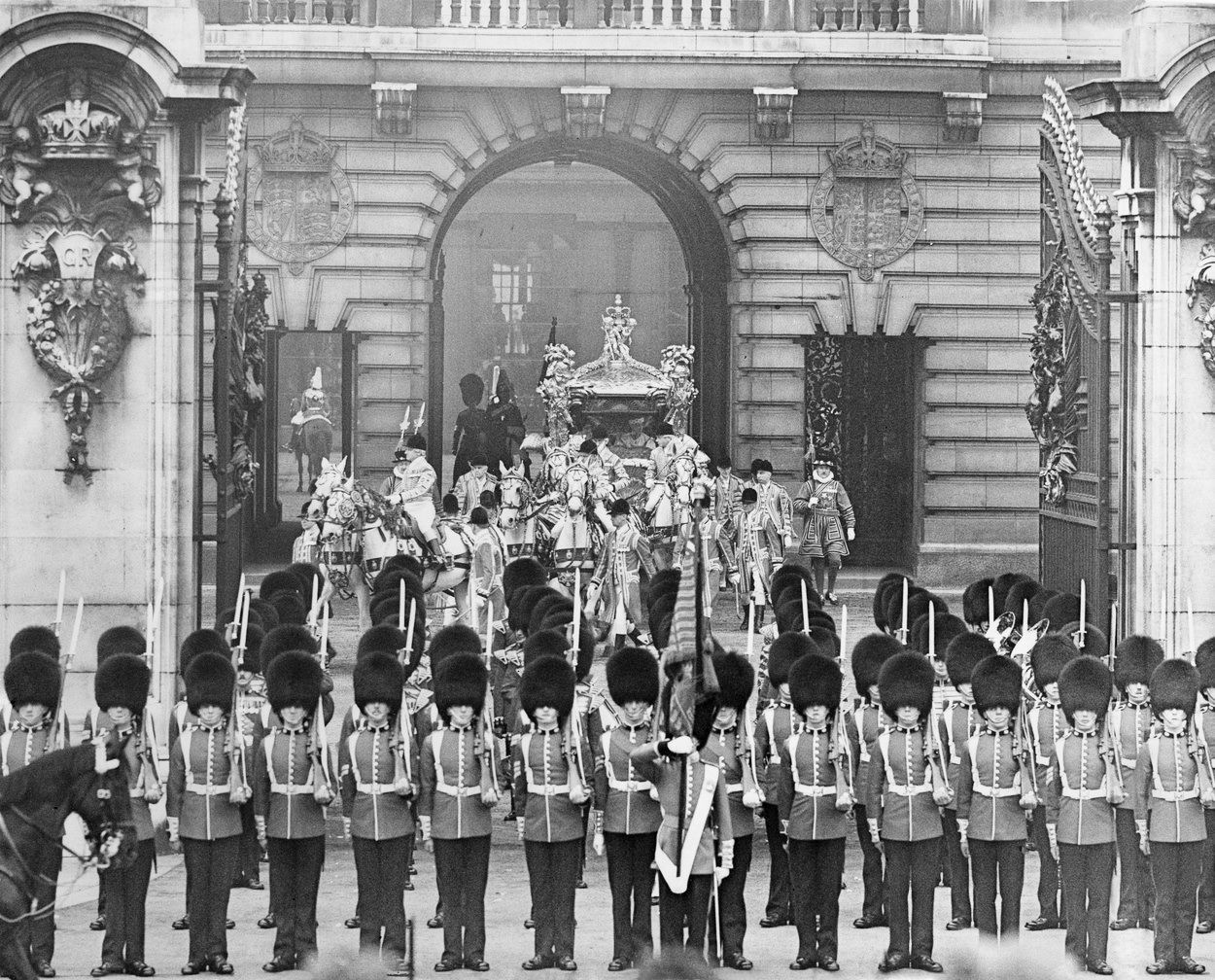 Jiří VI., korunovace, historie, Velká Británie, Zahraničí